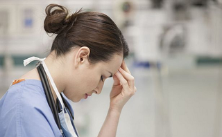 看護師はなぜ長期休暇を取るのが難しいのか！その答えは日本は世界ワースト１位の有給消化率にあり！